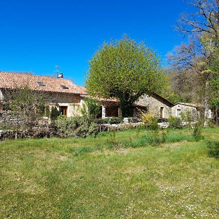 Les Gites Des Guezoux Vaunac  Exterior foto